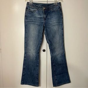 Joe’s Low Rise Bootcut Jeans Size 28